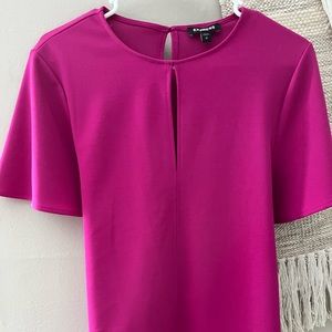 NWT express top magenta size small